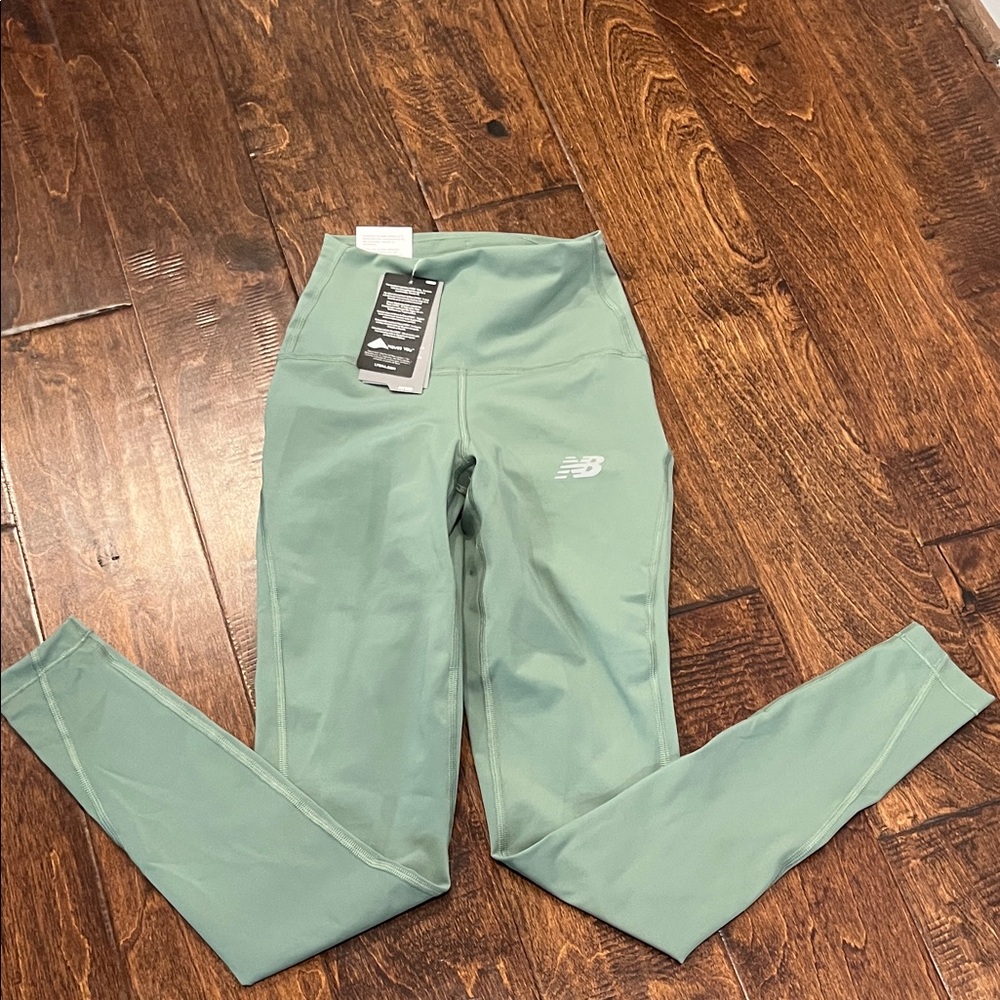 New Balance sleek high rise legging 27" dark.juniper